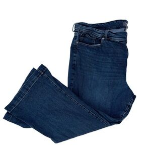 Torrid Jeans Women's Size 28S Mid Rise flare